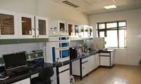 بازدید معاونت محترم تحقیقات و فناوری از آزمایشگاه جامع تحقیقات دانشگاه