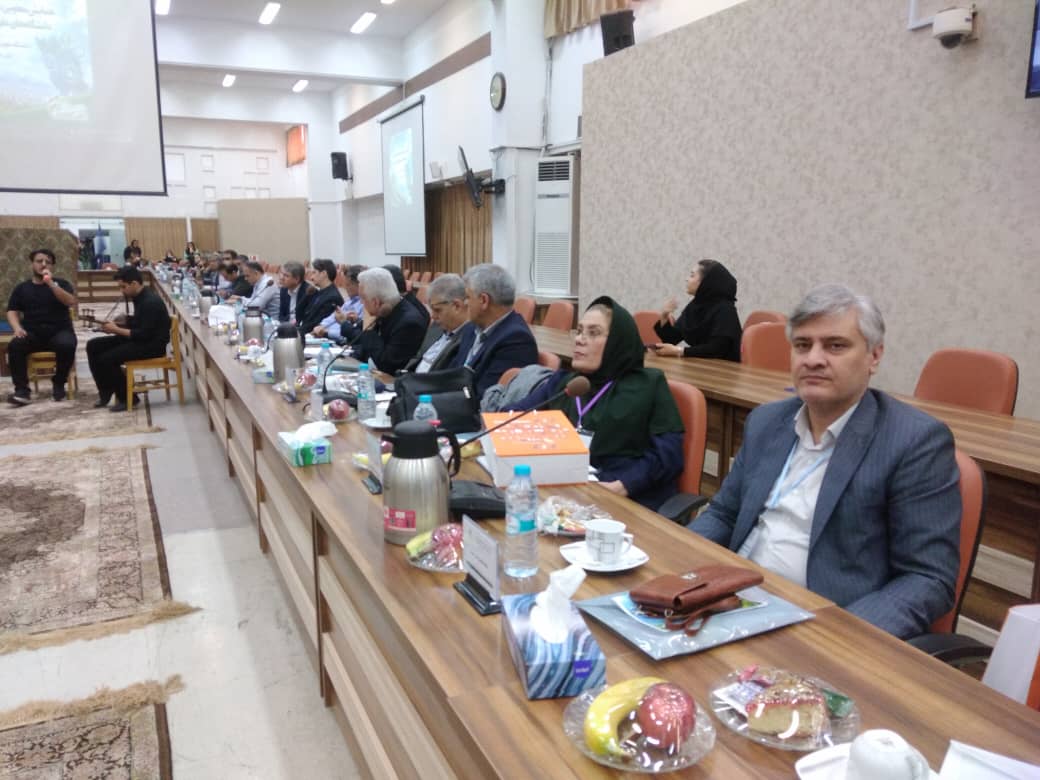 حضور معاون تحقیقات و فناوری دانشگاه علوم پزشکی همدان در نشست کشوری معاونان پژوهشی وزارت بهداشت؛ با تمرکز بر ارتقای تاب‌آوری اکوسیستم تحقیقات سلامت