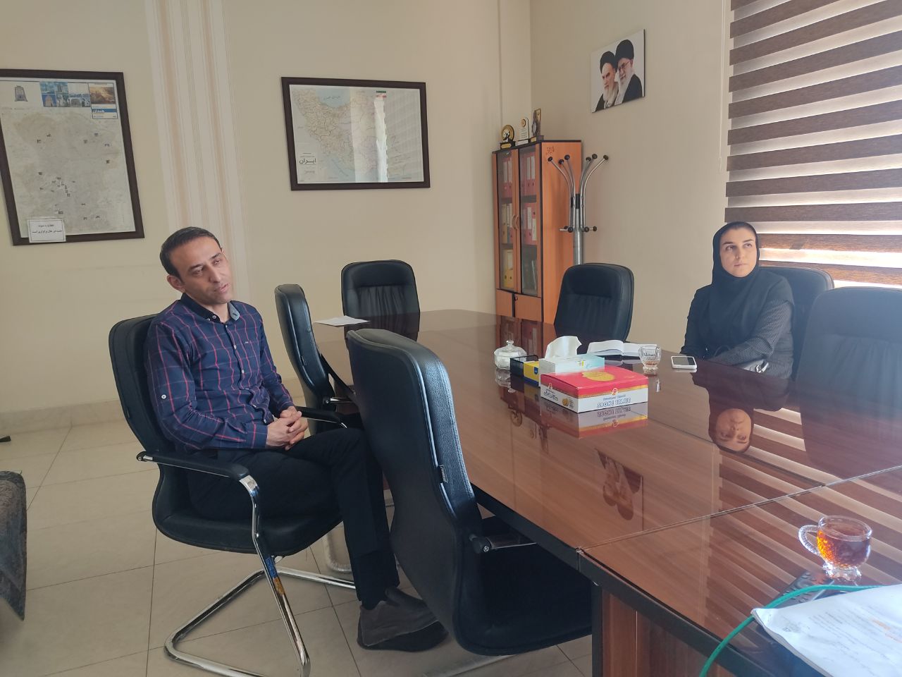 بررسی آیین‌نامه شرکت در کنگره‌ها و همایش‌های داخلی و خارجی در معاونت تحقیقات و فناوری